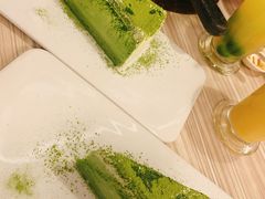 -必胜客(阿罗海店)