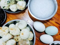 -红帽叔叔包子