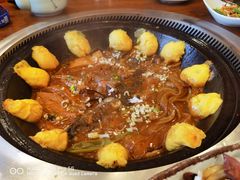 -万里闯关东铁锅炖菜馆(高新旗舰店)