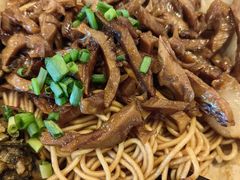 -佬钱湾仔(衣裳街店)