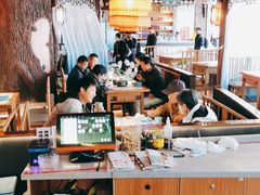 大堂-荷塘秋月·本帮江浙菜(国权路店)