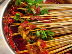-马路边边串串香(苗栗路店)