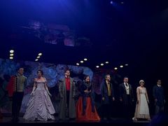 -交通银行前滩31演艺中心