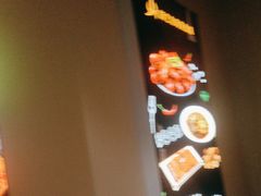 -新艺自助美食城(中山路店)