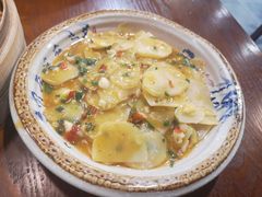 酸水土豆片-黄桷树曹家私房菜(江与城店)