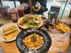 -HELLO 27 意面·沙拉·帕尼尼