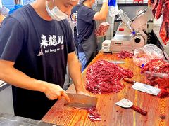 -来龍儿鲜切牛肉自助老火锅