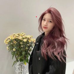 -ON STAR SALON