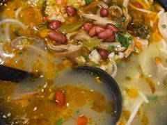 -苗乡米线(建军路店)