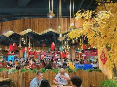 -老滇山寨•云南特色菜•地方菜•民族风情歌舞表演(金碧店)