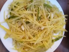 -罗满娘特色豆花烤鱼