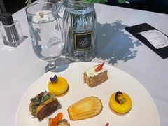 -哈布斯扒房(华发商都店)