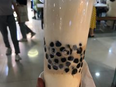 -CoCo都可(湖滨银泰店B区店)