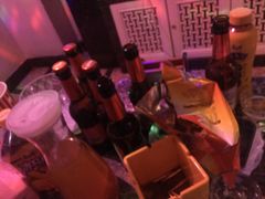 -缤纷KTV(东方新城店)