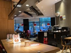 -必胜客(新中纬店)