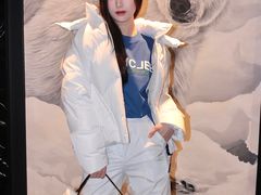 -MONCLER(武汉国际广场店)