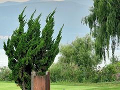 -昆明春城湖畔度假村