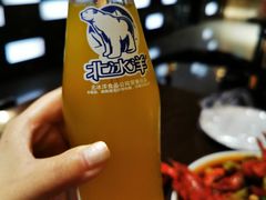 -虾弄弄海派小龙虾·牛羊蝎子火锅