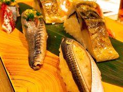 青花鱼寿司set-梅丘·寿司の美登利(银座店)