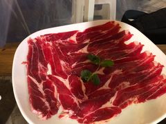 鲜切牛肩肉-锦城院坝老火锅