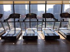 -上海龙之梦万丽酒店