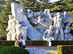 -上海市龙华烈士陵园