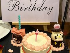 -Mark&Mars Restaurant