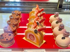 -Salon de The de Joel Robuchon(外滩18号店)