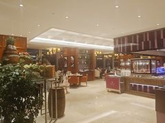 -南湖名都·景湖轩全日制餐厅·海鲜自助·东南亚风味·临湖而食