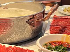 -花田里捞牛火锅(天润店)