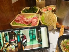 -独食火锅·半米屋台(直营总店)