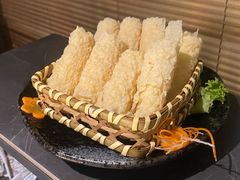 -湊湊火锅·茶憩(杭州湖滨银泰in77店)