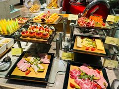 -前海华侨城JW万豪酒店·都会尚膳自助餐厅·牛排海鲜酒水畅飨