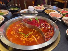 -沸炉重庆老火锅(军事博物馆店)