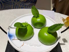 菠汁小苹果-荣粤酒家·融合粤菜