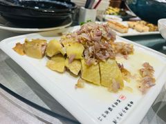 -广州中心皇冠假日酒店·百粤楼