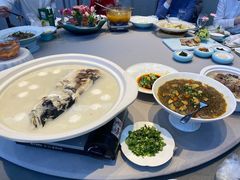 -香山湖渔家大院