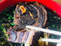 -小龙大肉面馆