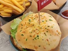 -必胜客(东部星悦天地店)