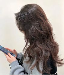 -十六番发型师事务所