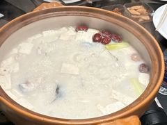 -忆江南·临江鱼馆