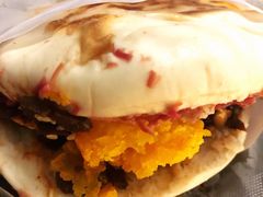 -清真马乐贝腊牛肉蛋黄菜夹馍(马蓉洒金桥店)