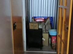 -安东易迷你自助仓储寄存仓库(杨浦店)