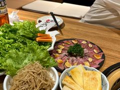 -炼火烤肉店