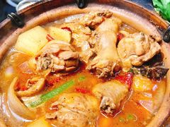 重庆鸡公煲-范贤光鸡公煲(平乐园总店)