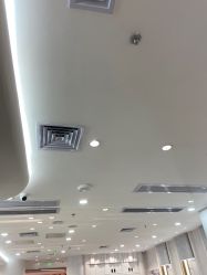 -Kraemer Paris  苏豪路易士·嘉玛发廊