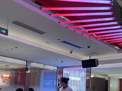 -海底捞火锅(杭州庆春路夜宵主题店)