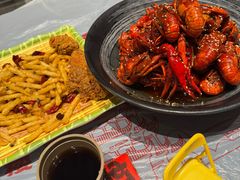 -肥肥虾庄·金牌油焖大虾(杨园滨江时代walk店)
