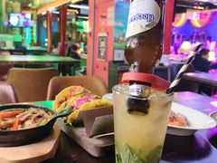 -Famous肥猫墨西哥音乐餐吧(五棵松华熙LIVE店)