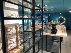 -Trend1881视光·蔡司视觉(领展广场店)